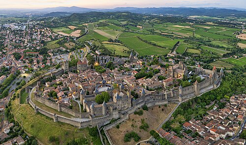La cité de Carcassonne vue du ciel