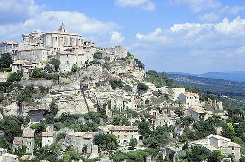 Gordes sur son piton rocheux